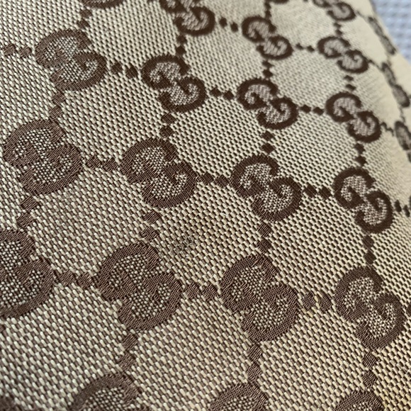 Vintage Gucci Canvas GG Shoulder Bag. - Picture 7 of 17